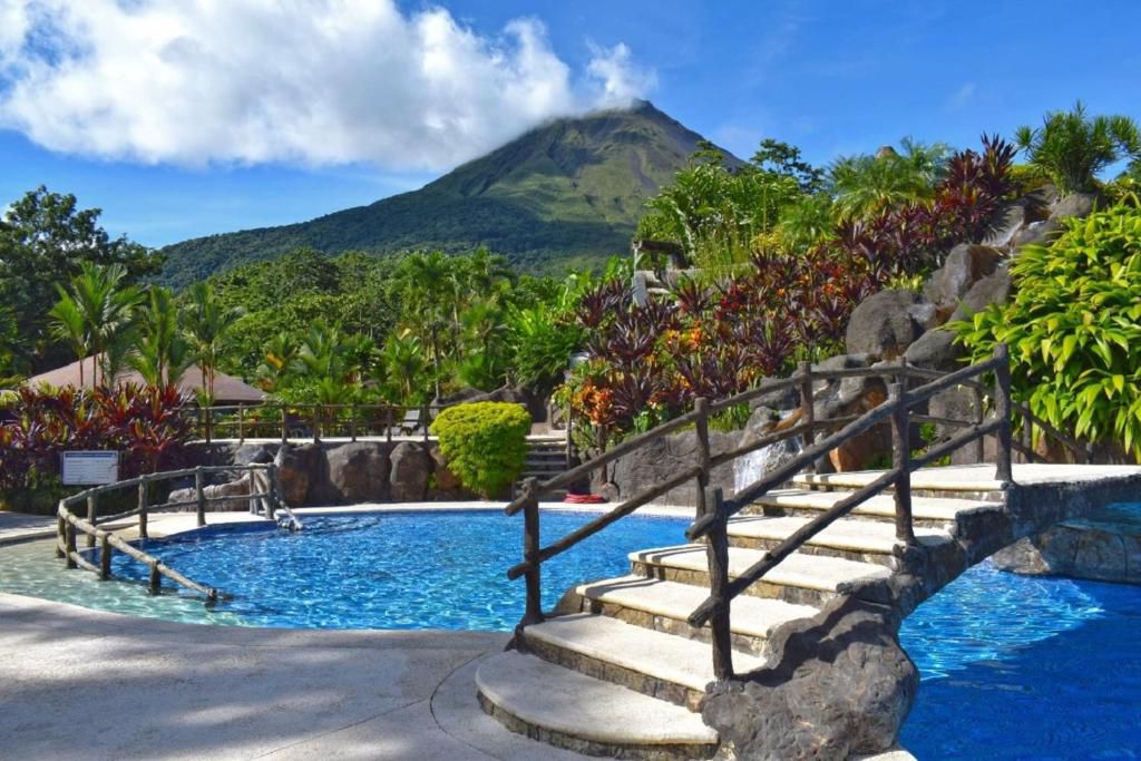 Best vacation package for $185 a day